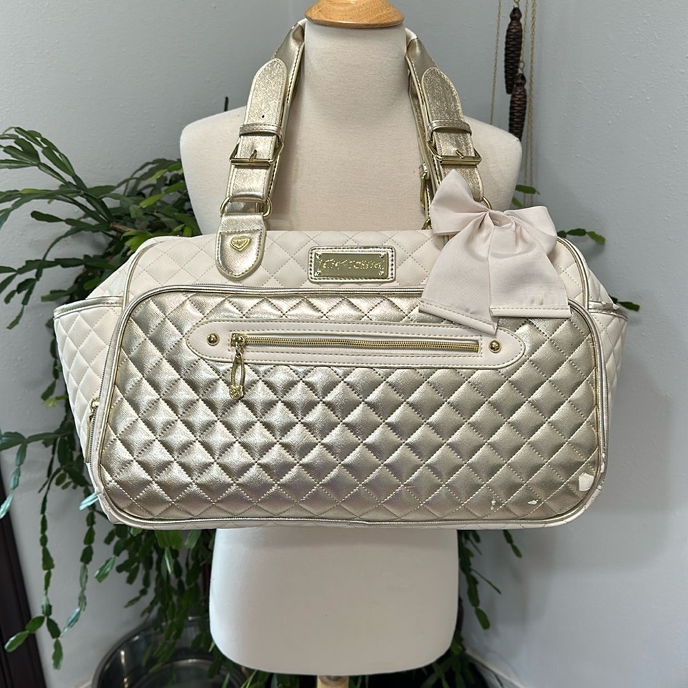 Betsey Johnson Duffel Bag 💼